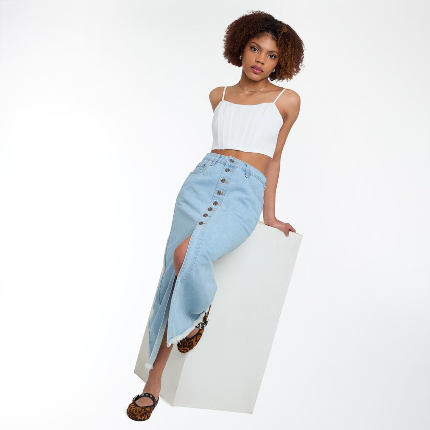Polera Crop Tirantes Con Deslizadores Mujer Rolly Go image number 1.0