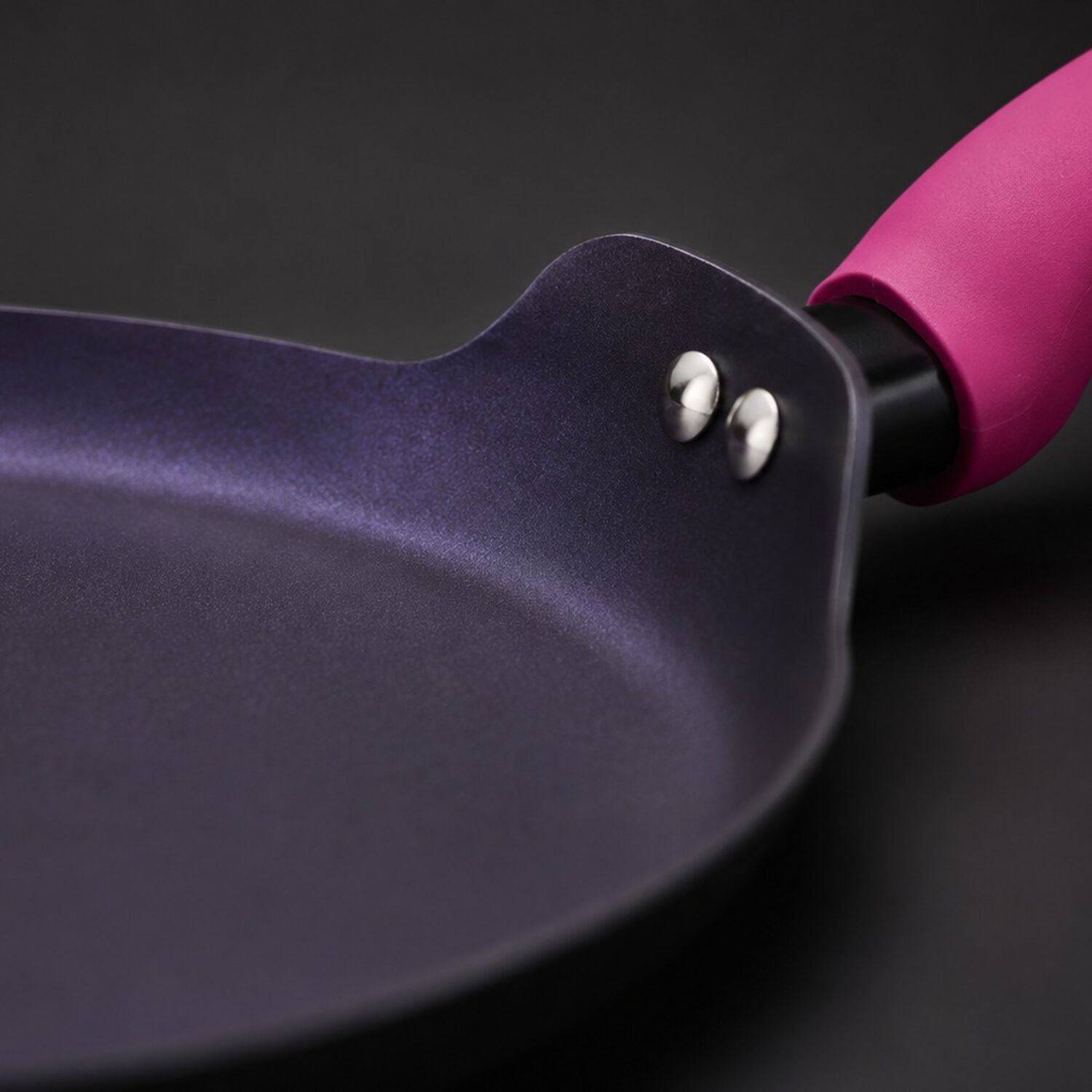 Panquequera Crepera Budare Antiadherente Espesor De 2,8 Mm Diametro 26cm Modelo Cherry Marca Vitta image number 6.0