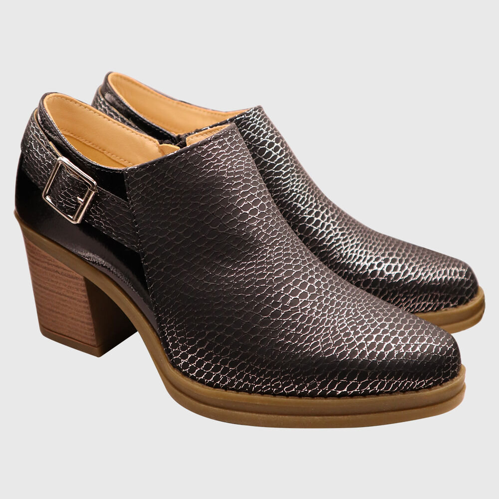 Botin Hebilla Negro image number 1.0