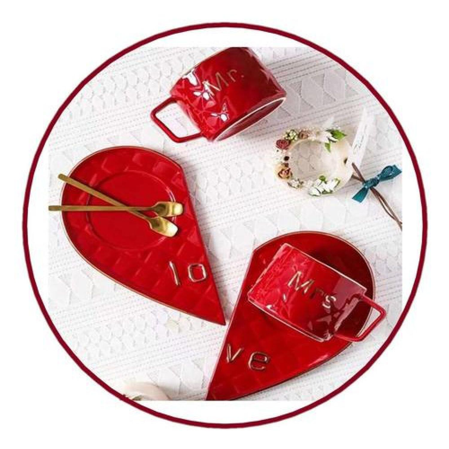 Set Enamorados Tazas, Platos, Cucharas Love Corazon Mr- Mrs image number 0.0