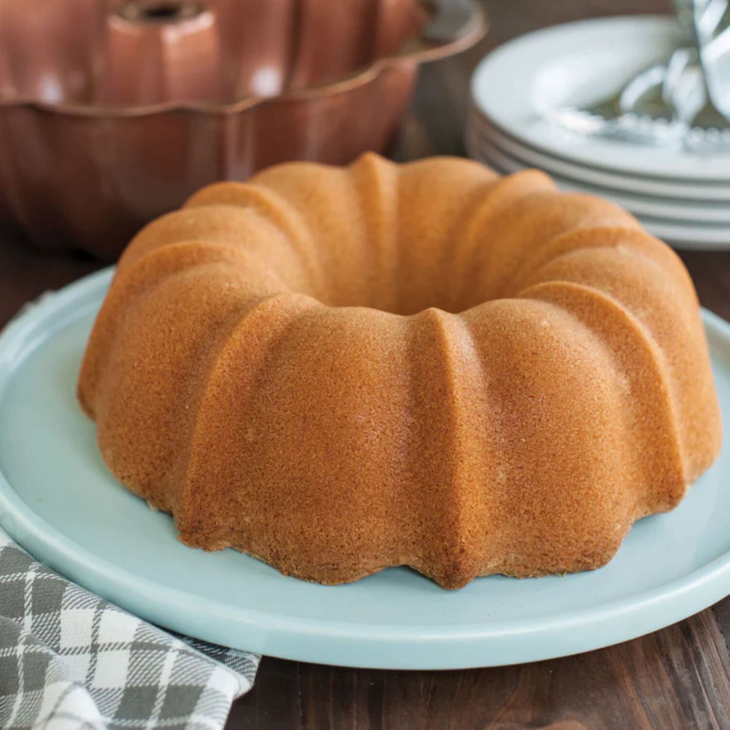 Proform Anniversary Bundt Pan With Handles Nordic Ware image number 2.0