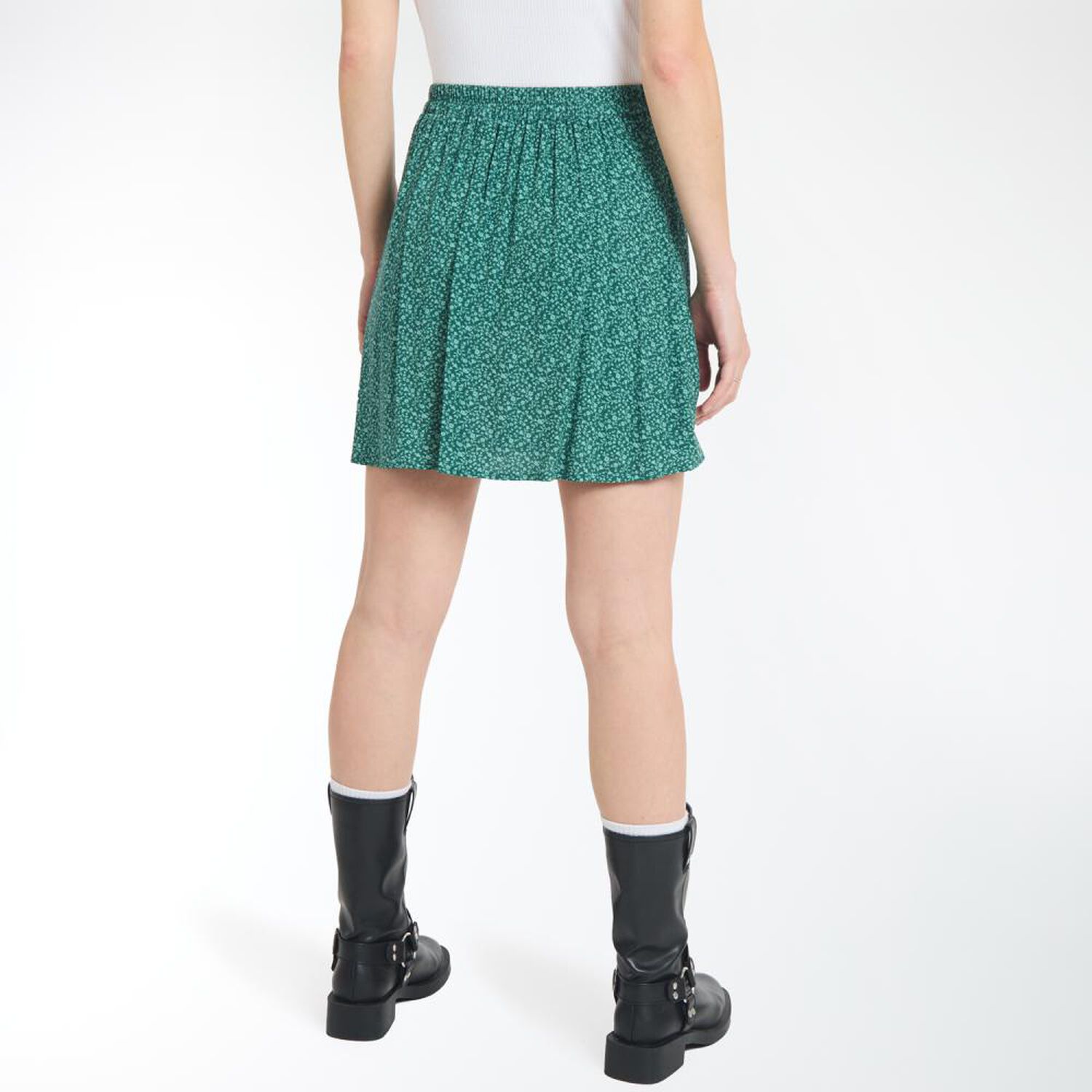 Falda Mini Con Vuelos Tiro Medio Regular Mujer Freedom image number 3.0