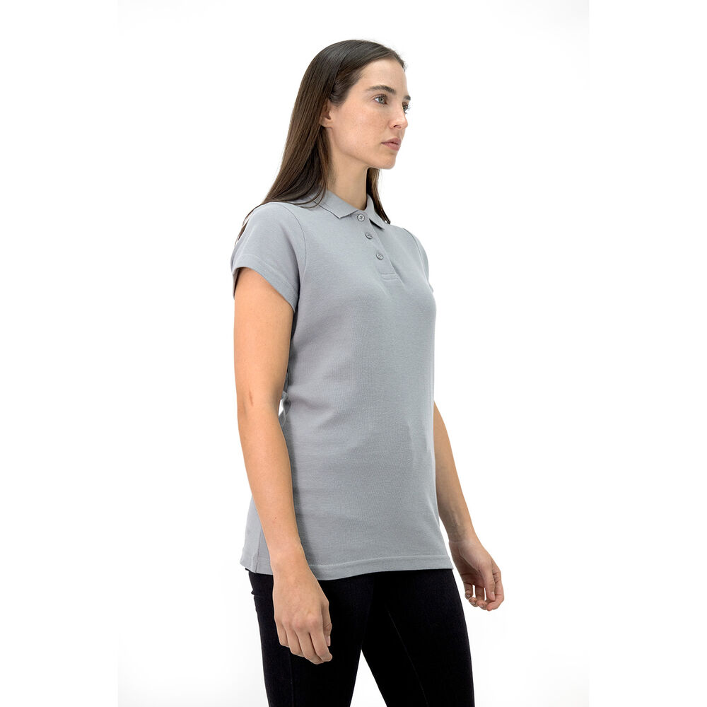 Polera Pique Quebec Manga Corta Gris Mujer image number 1.0