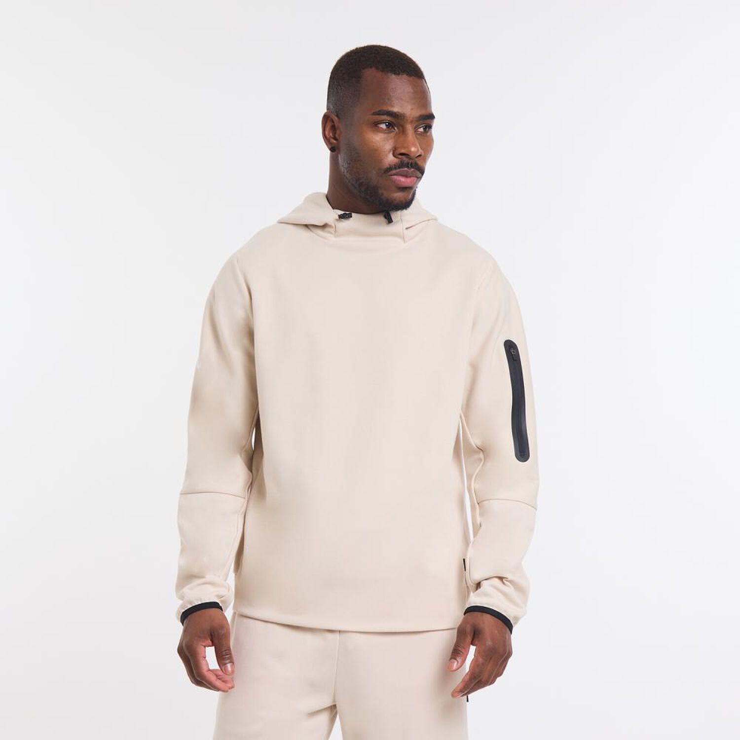 Poler&oacute;n Deportivo Cuello Alto Con Capucha Hombre Wetland image number 0.0