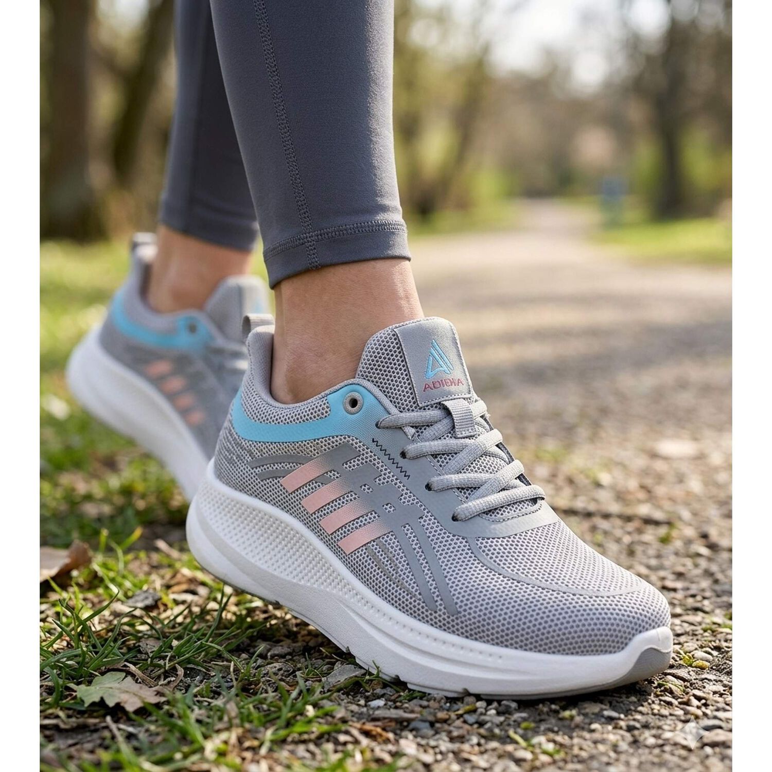 Zapatilla Magda Gris Alquimia image number 4.0