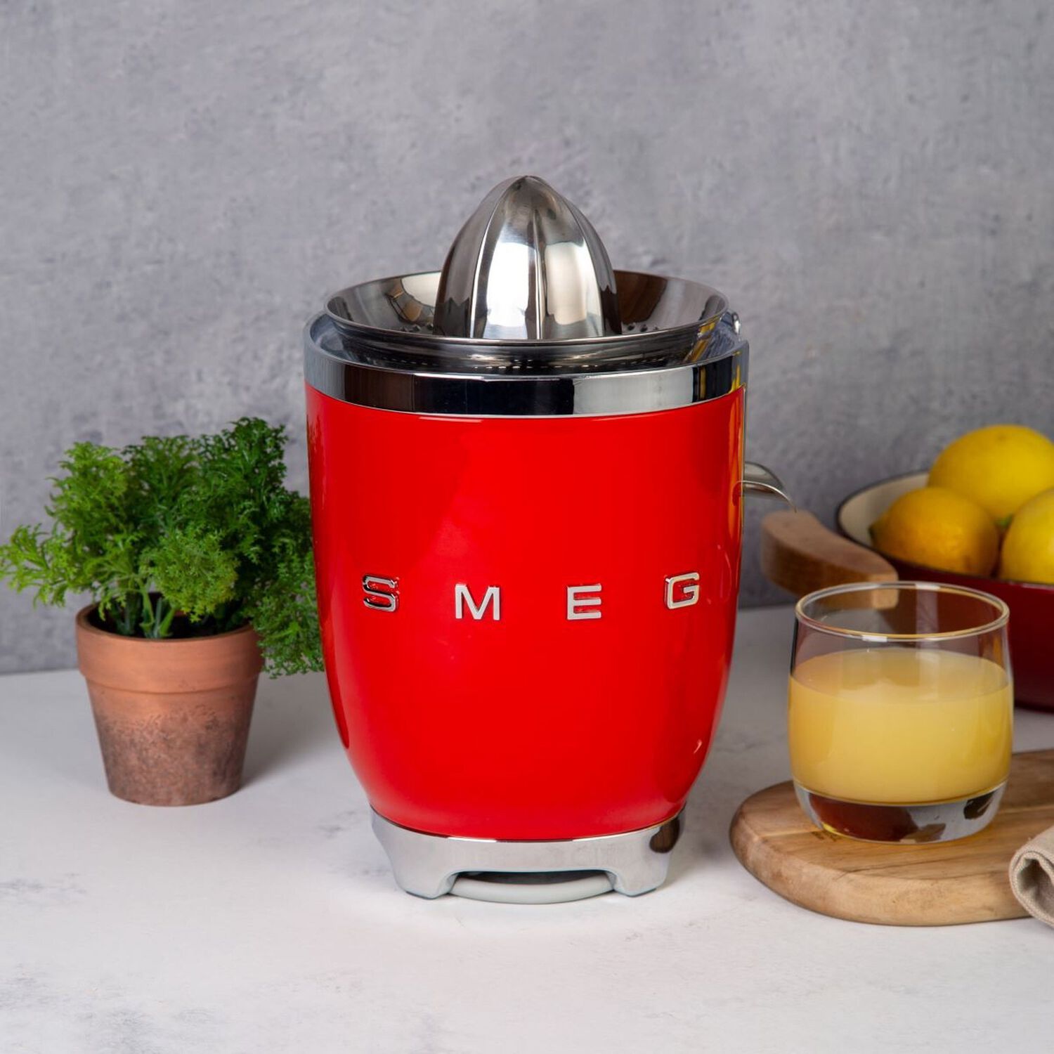 Exprimidor Smeg Rojo Modelo Cjf01rdeu image number 1.0