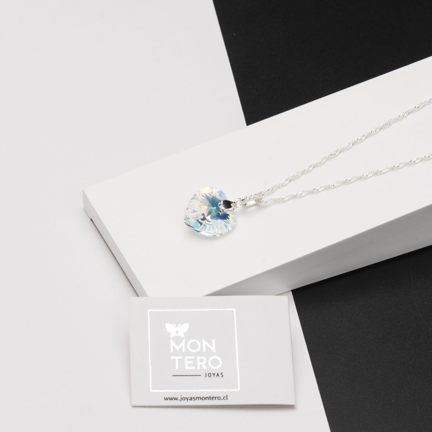 Collar Gran Romance Cristales Genuinos Aurora Boreal image number 1.0