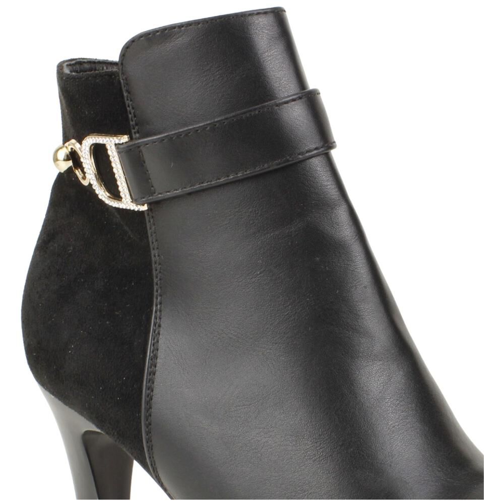 Bot&iacute;n New Walk image number 3.0