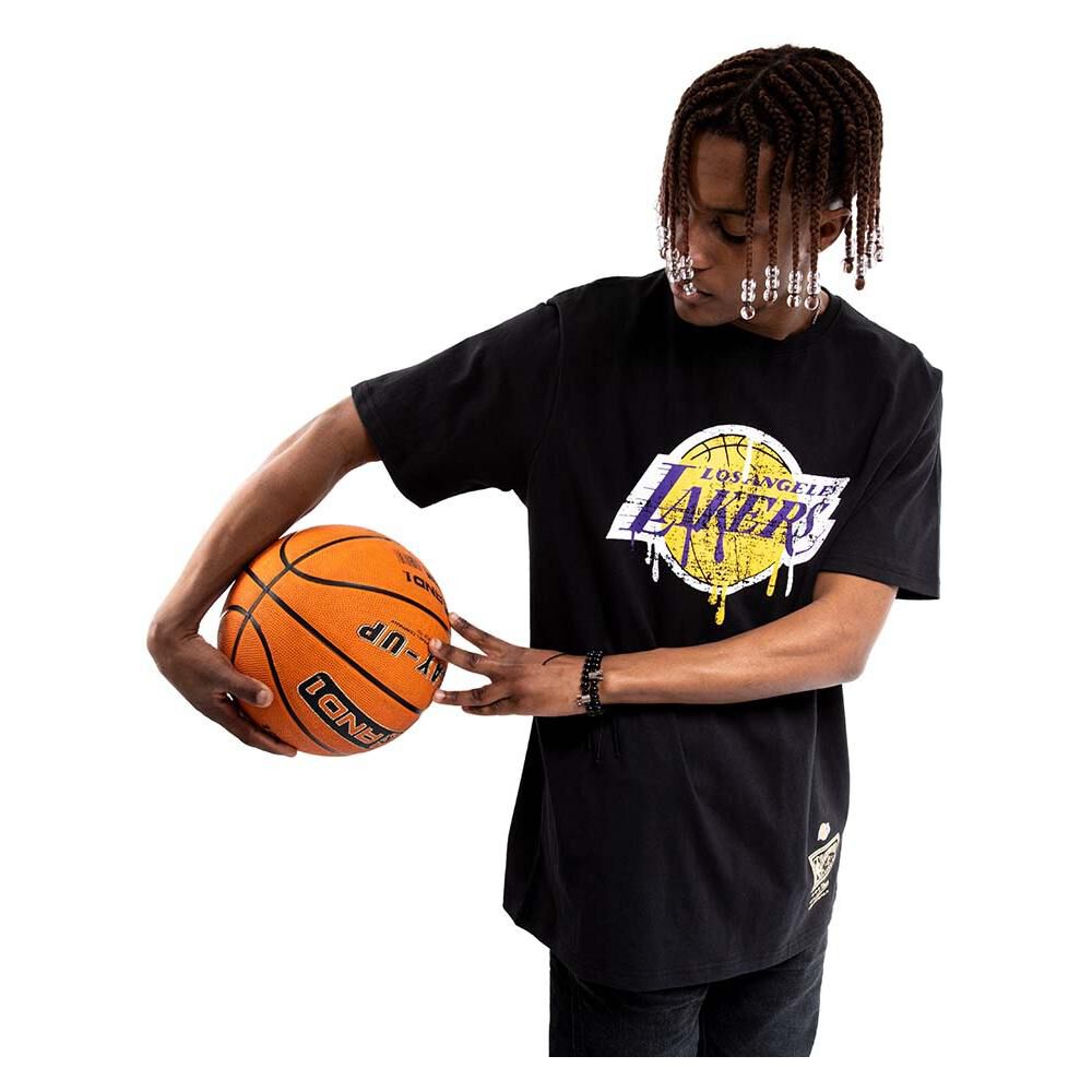 Polera Deportiva Cuello Redondo Hombre L.a. Lakers Mitchell And Ness image number 2.0