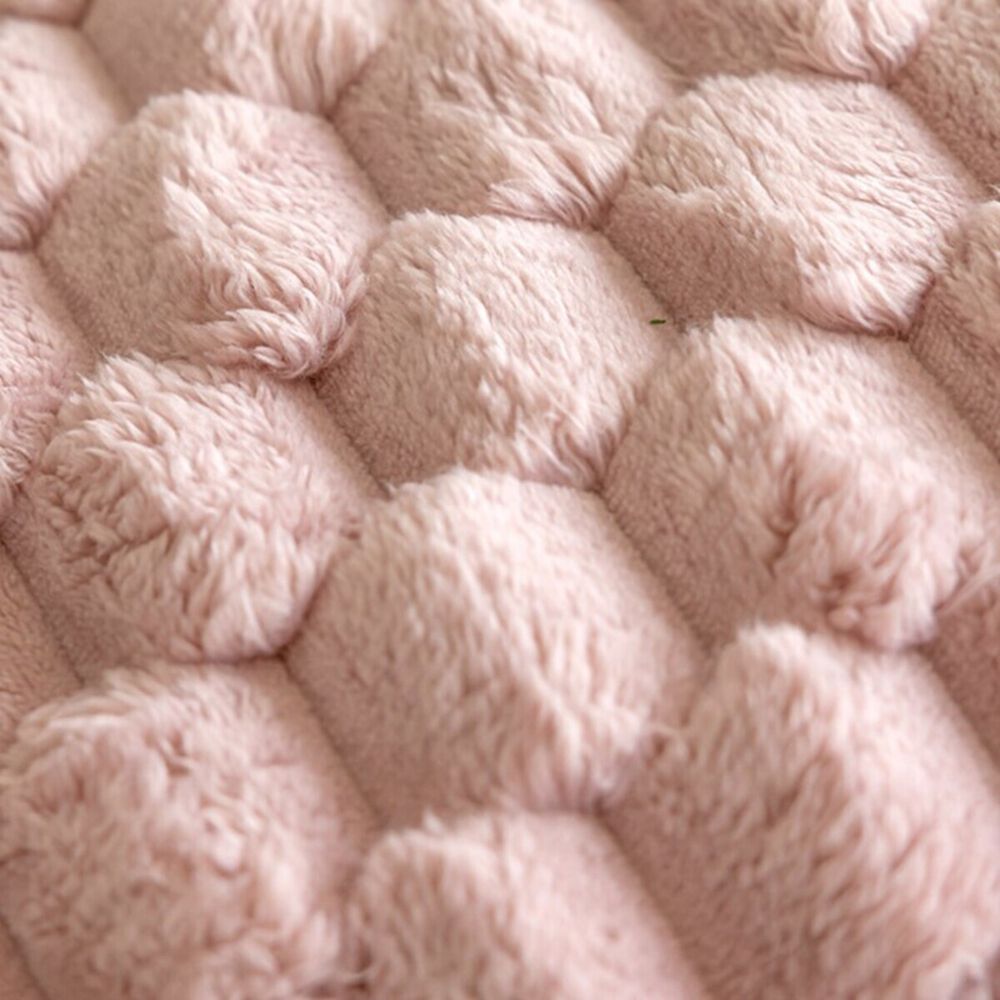 Pack De 4 Fundas Peluditas Texturizadas De Pompones Medida 45cm X 45xm Fp1-16 image number 2.0