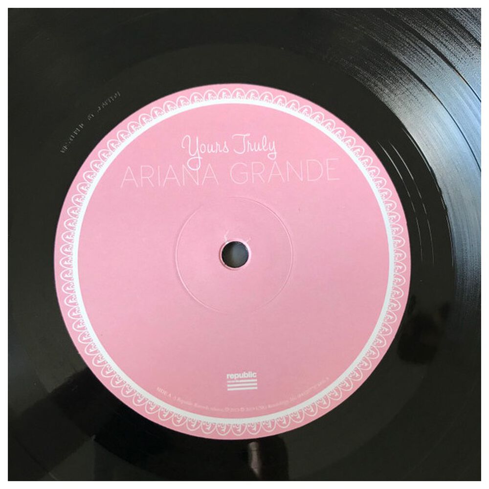 Ariana Grande - Yours Truly | Vinilo image number 4.0