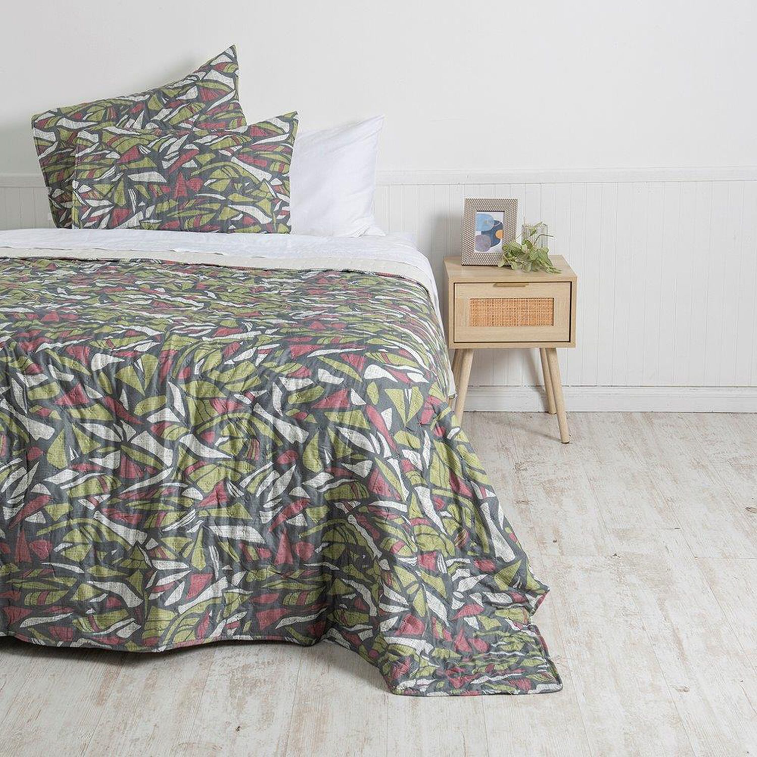 Quilt Toledo Est. Mashini 2 P Stone image number 0.0