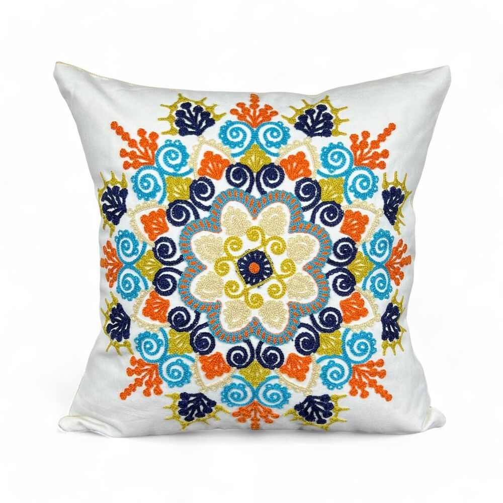 Funda Bordada De 45cm X 45cm Con Cierre Oculto Fb1-11 image number 0.0