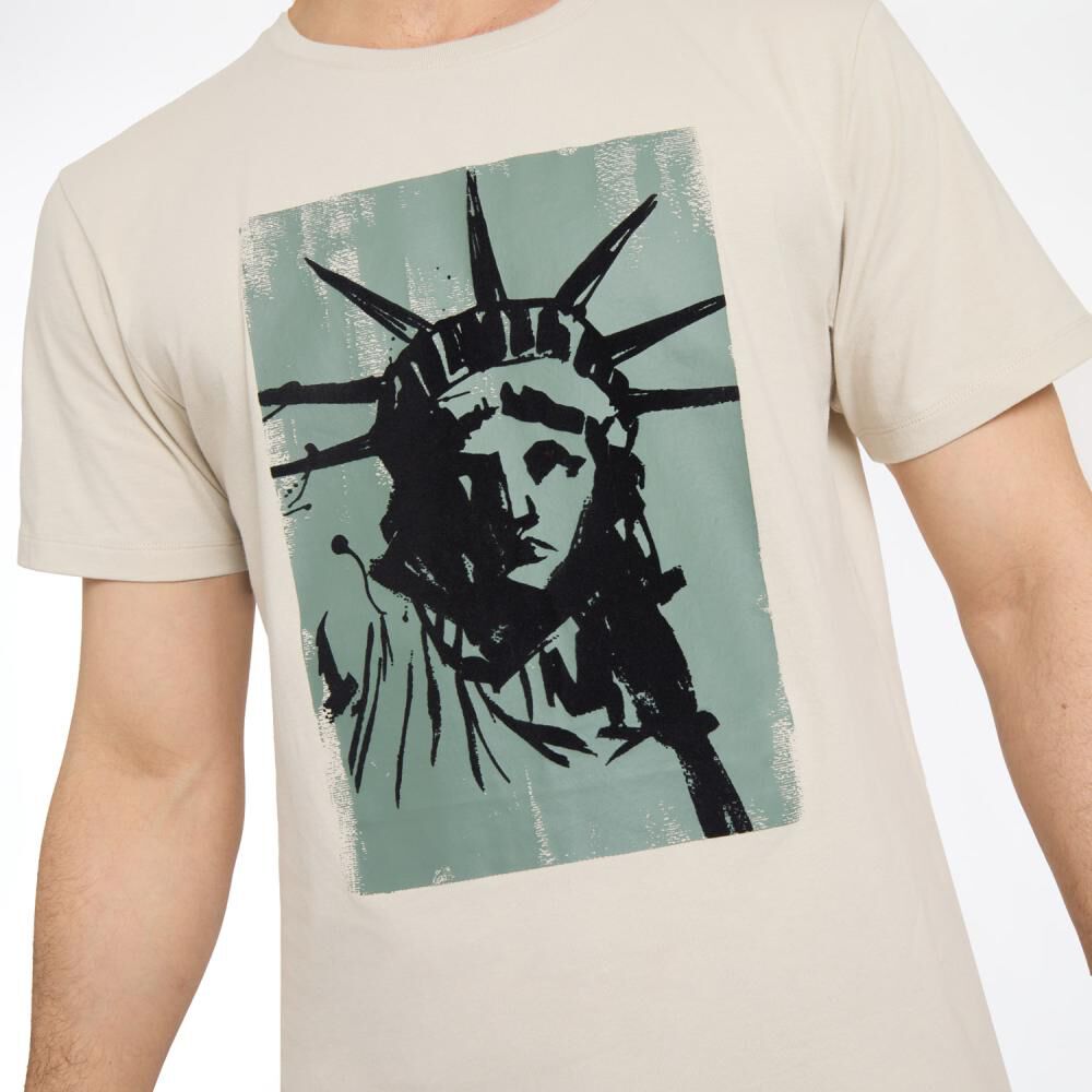 Polera Estampada Manga Corta Cuello Redondo Hombre Az Black image number 4.0