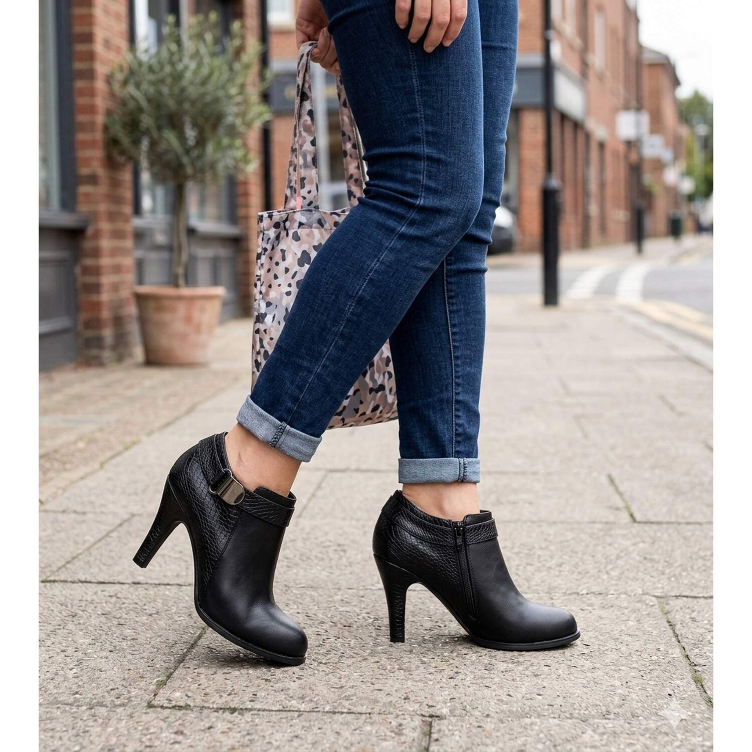 Botin Zeya Negro Alquimia image number 5.0