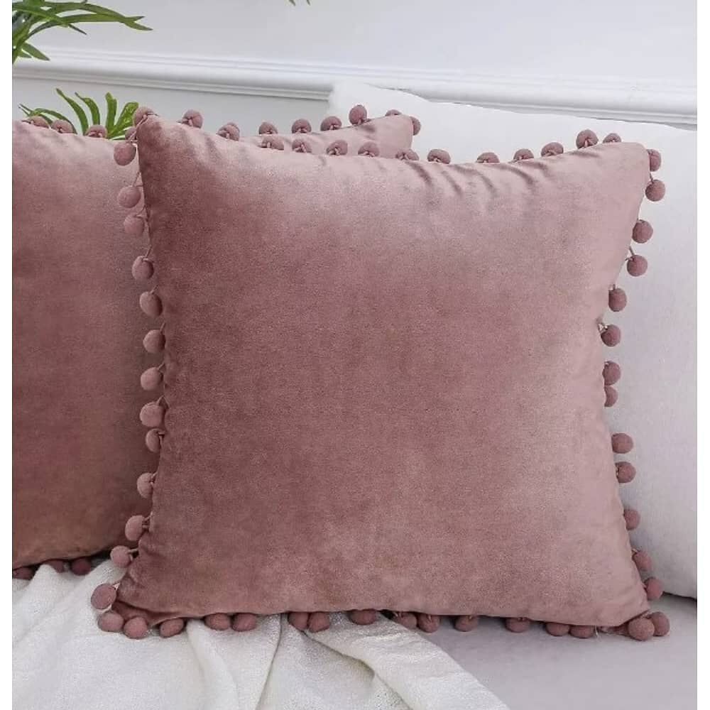 Funda De Cojines Con Pompones. Medida 45x45. Terciopelo. Palo Rosa image number 3.0