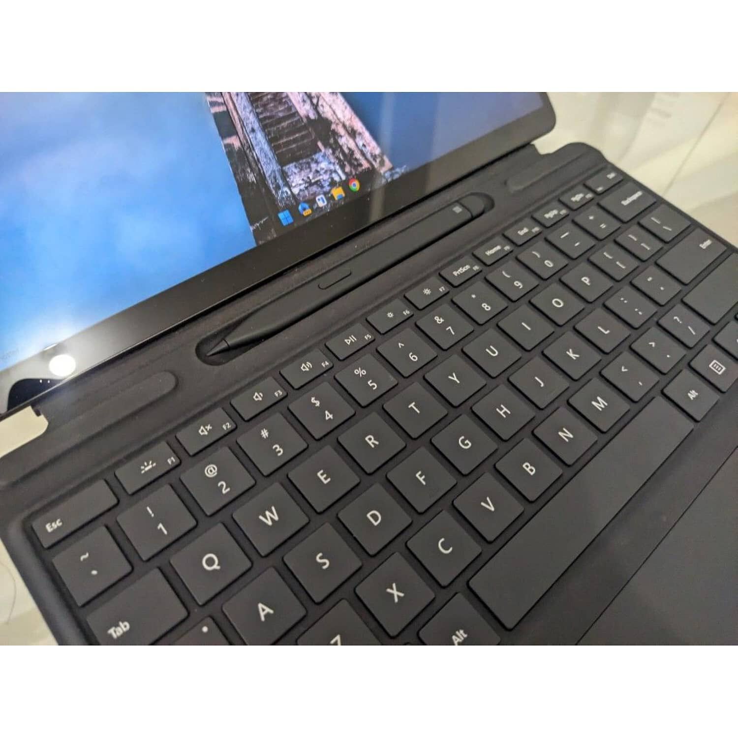 Para: Surface Pro 9, Surface Pro 8 Y Surface Pro X - Teclado L&aacute;piz Slim Pen 2 image number 6.0