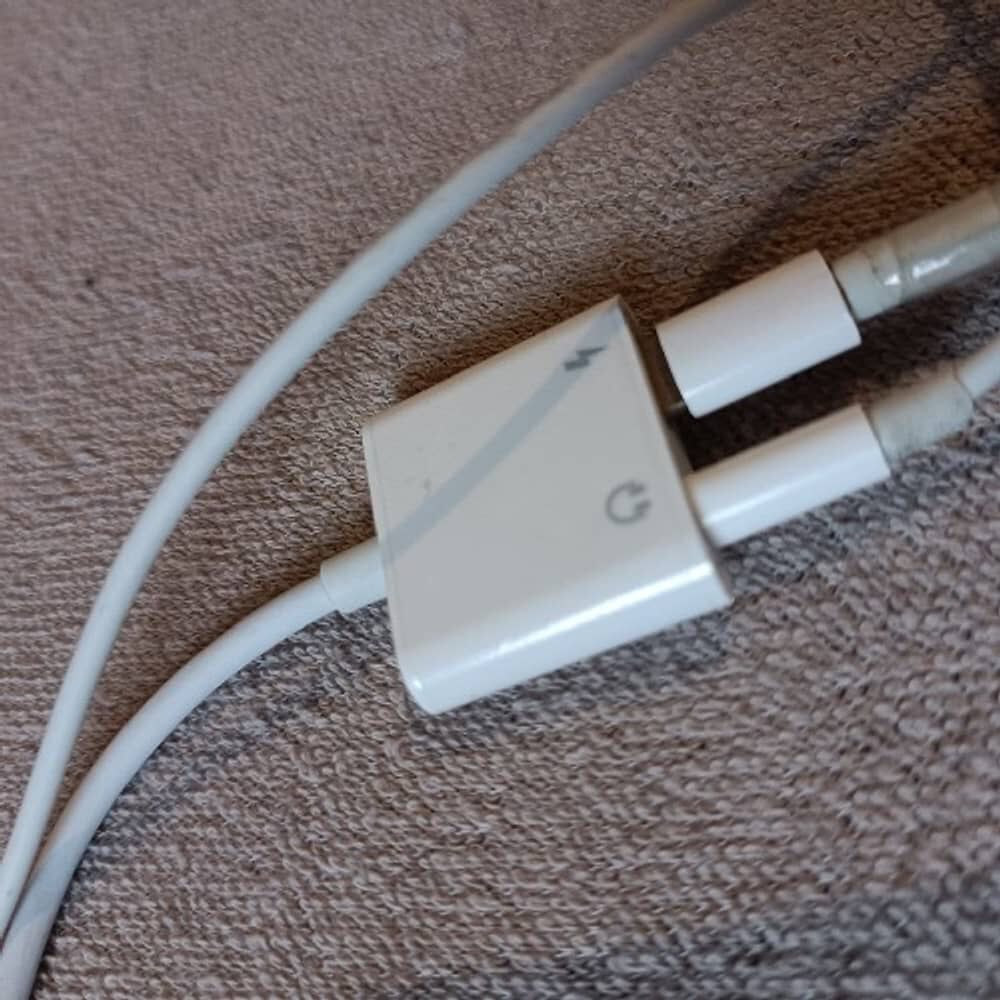 Adaptador De Audio Y Carga Compatible Para Iphone 2 En 1 Conector Con Cable Compatible Iphone A Jack 3,5 Auxiliar Original image number 6.0