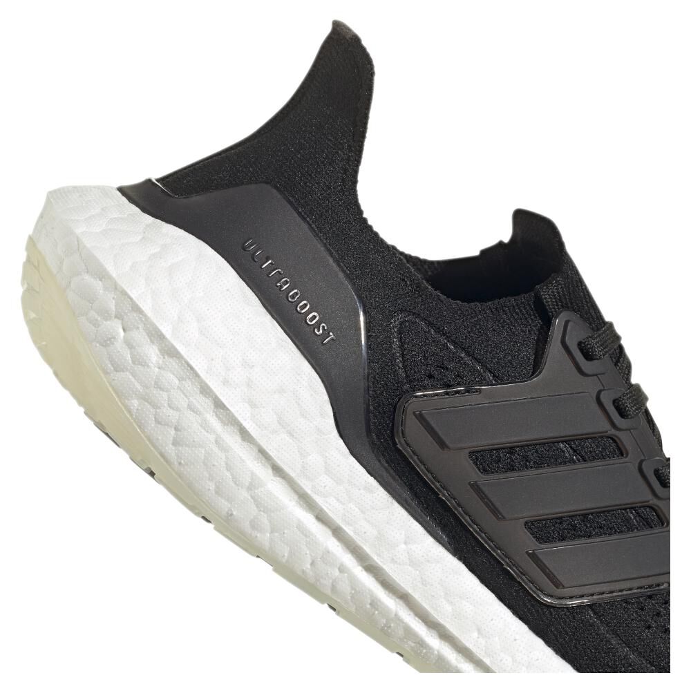 Outlet de zapatillas de running Adidas baratas | Runnea