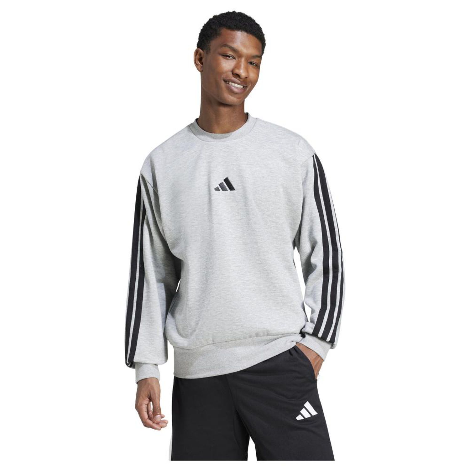 Poler&oacute;n Hombre Essentials Fleece 3 Tiras Adidas image number 2.0