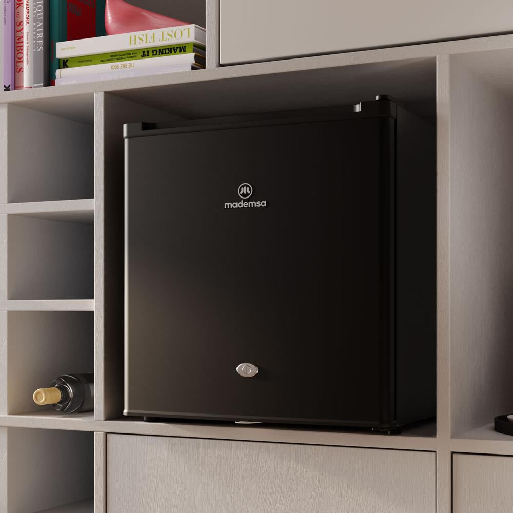 Frigobar Mademsa Mmb 50 Blk / Fr&iacute;o Directo / 47 Litros / E image number 6.0