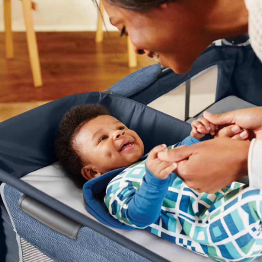 Corral Pack And Play Simple Solutions Playard Negro image number 3.0