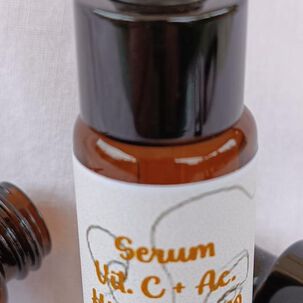 Serum Vitamina C + Acido Hialuronico 30ml