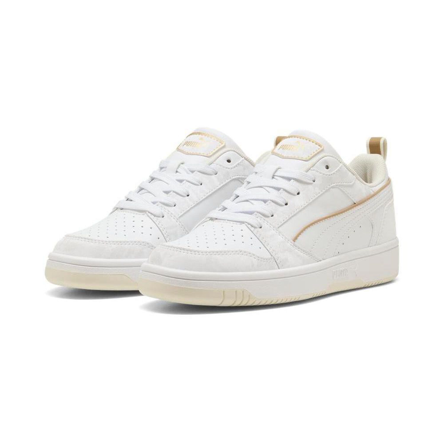 Zapatilla Urbana Mujer Puma Rebound V6 Low Dayinight Blanco image number 1.0