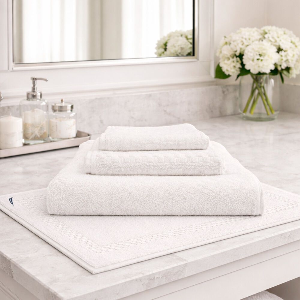 Set 4 Toallas Nautica Signature Cara+mano+cuerpo+piso 100% Algod&oacute;n Alta Calidad Blanco image number 1.0