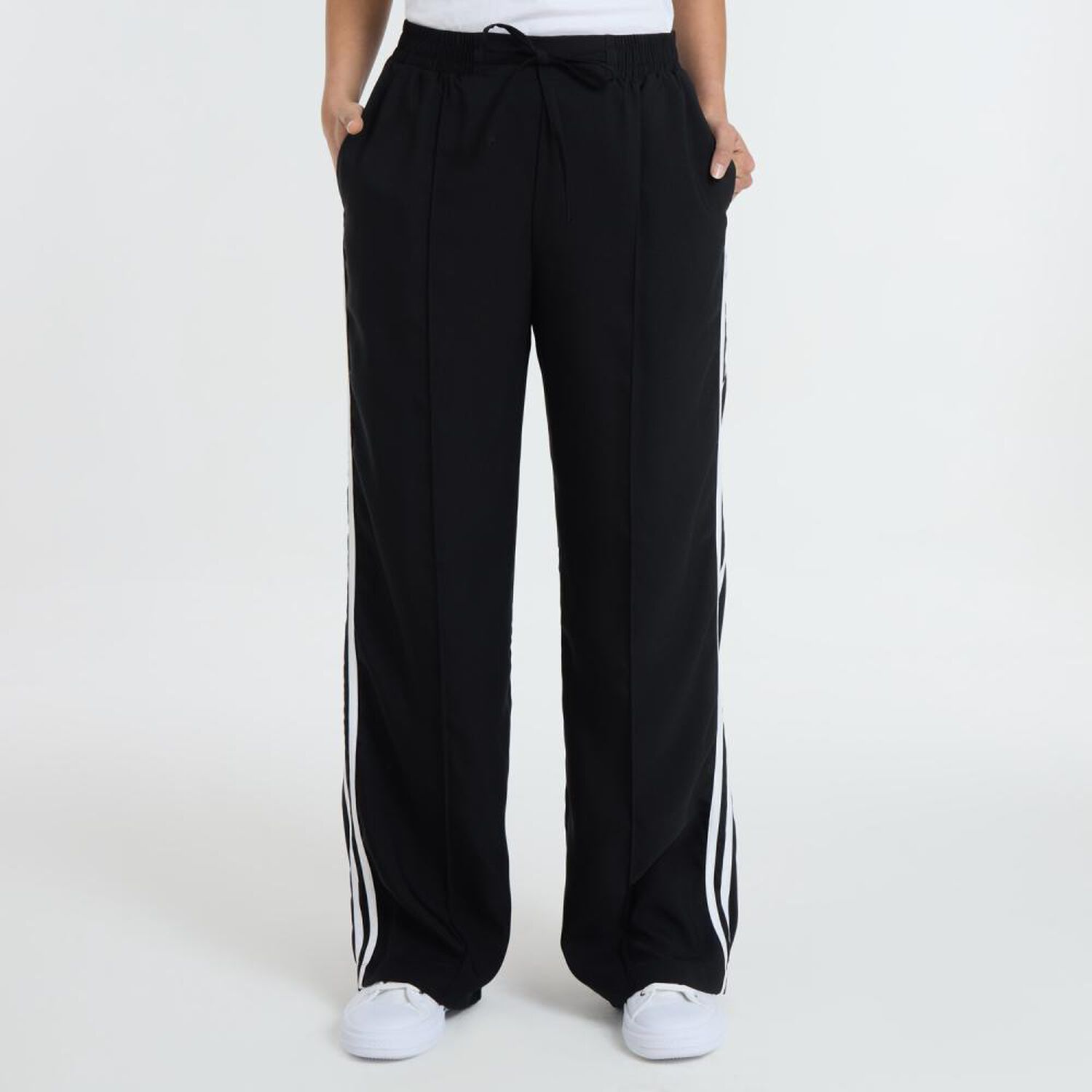 Pantal&oacute;n Franela Lateral Tiro Medio Relax Mujer Freedom image number 0.0