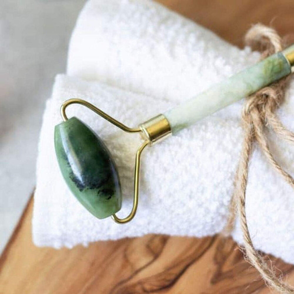 Rodillo Masajeador Facial Y Piedra De Jade 100% Natural image number 5.0