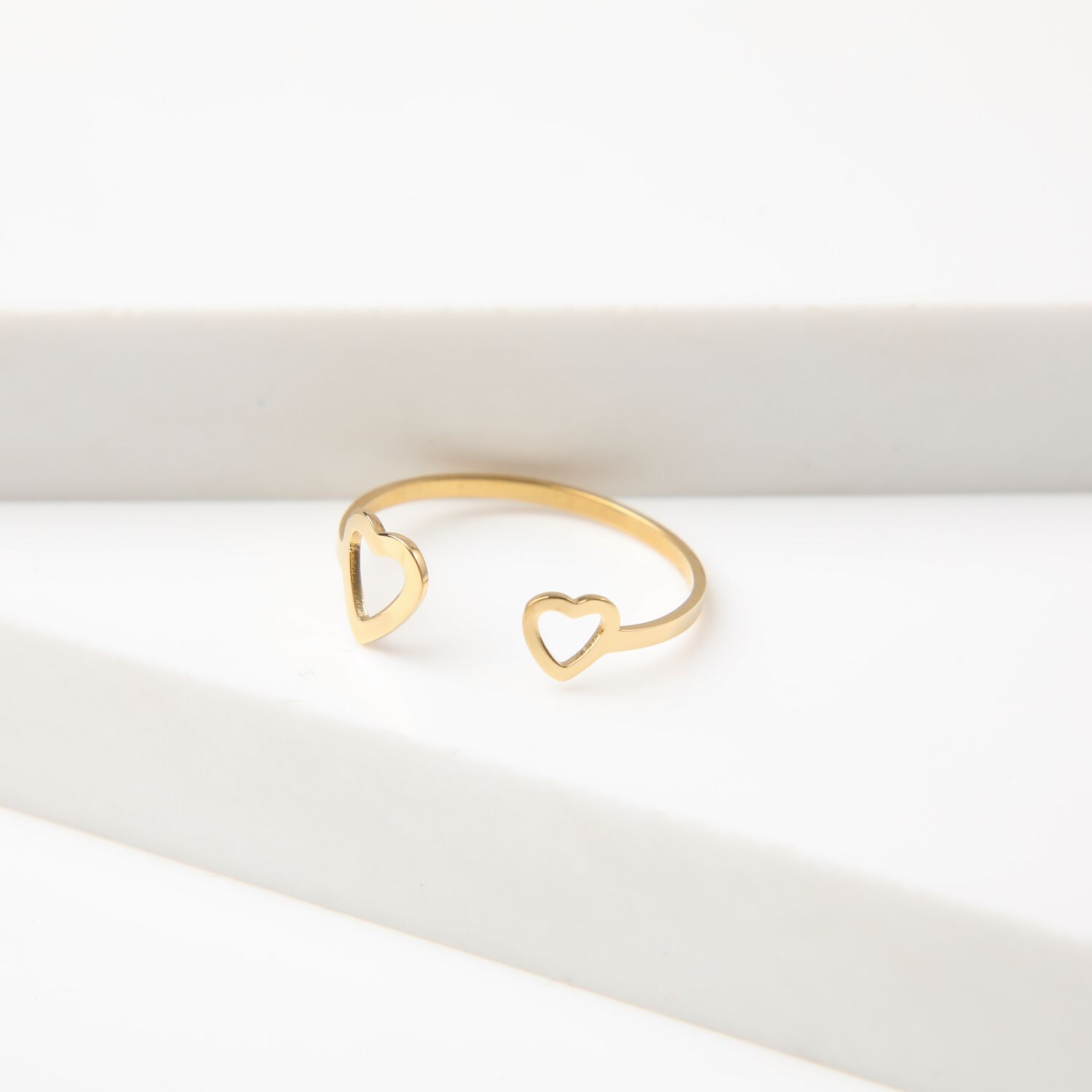Anillo 19v69 Dorado Mujer Str479 image number 2.0