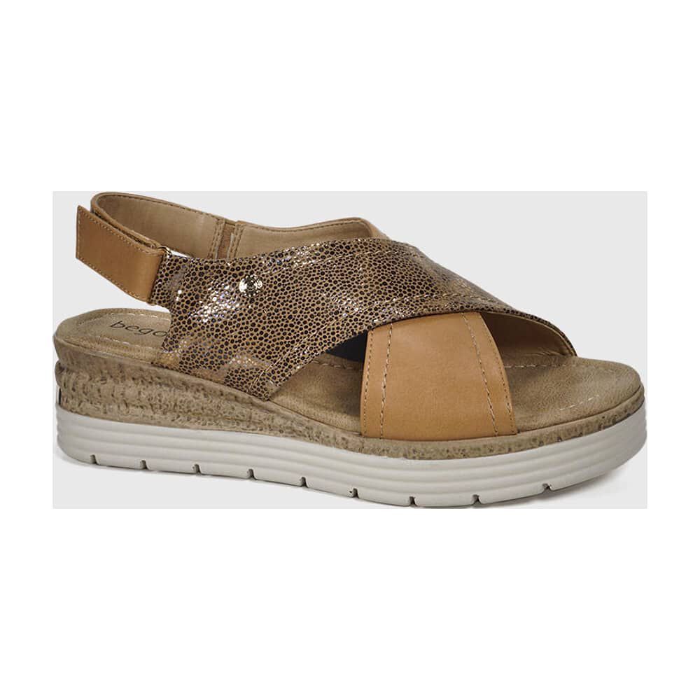 Sandalia Ceren Beige image number 0.0