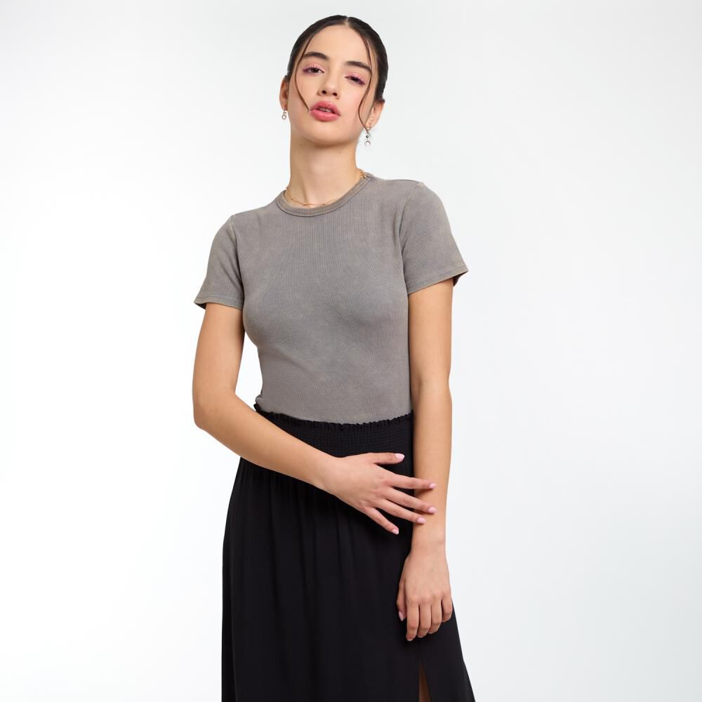 Polera Básica Con Lavado Manga Corta Cuello Redondo Mujer Freedom image number 0.0