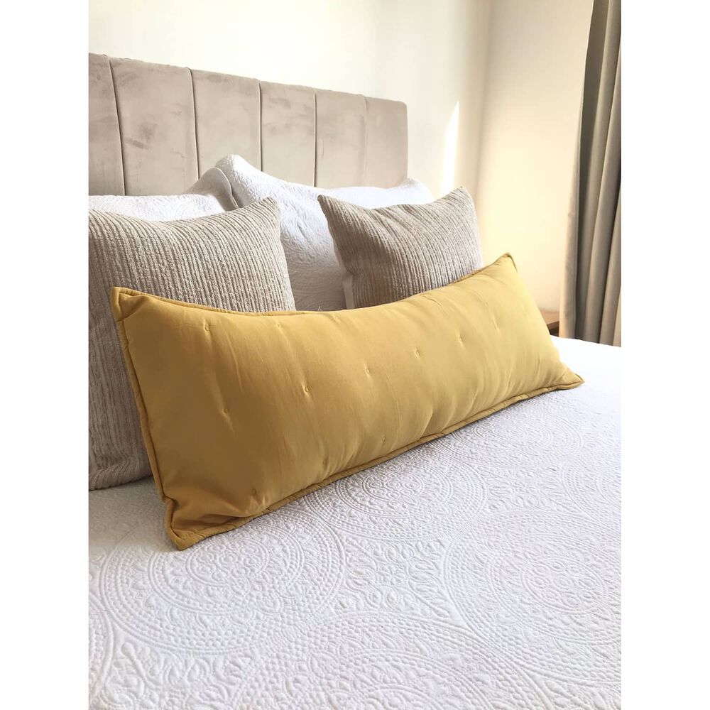 Cojin Con Detalles Bordados Rectangular 35 X 90cm image number 0.0