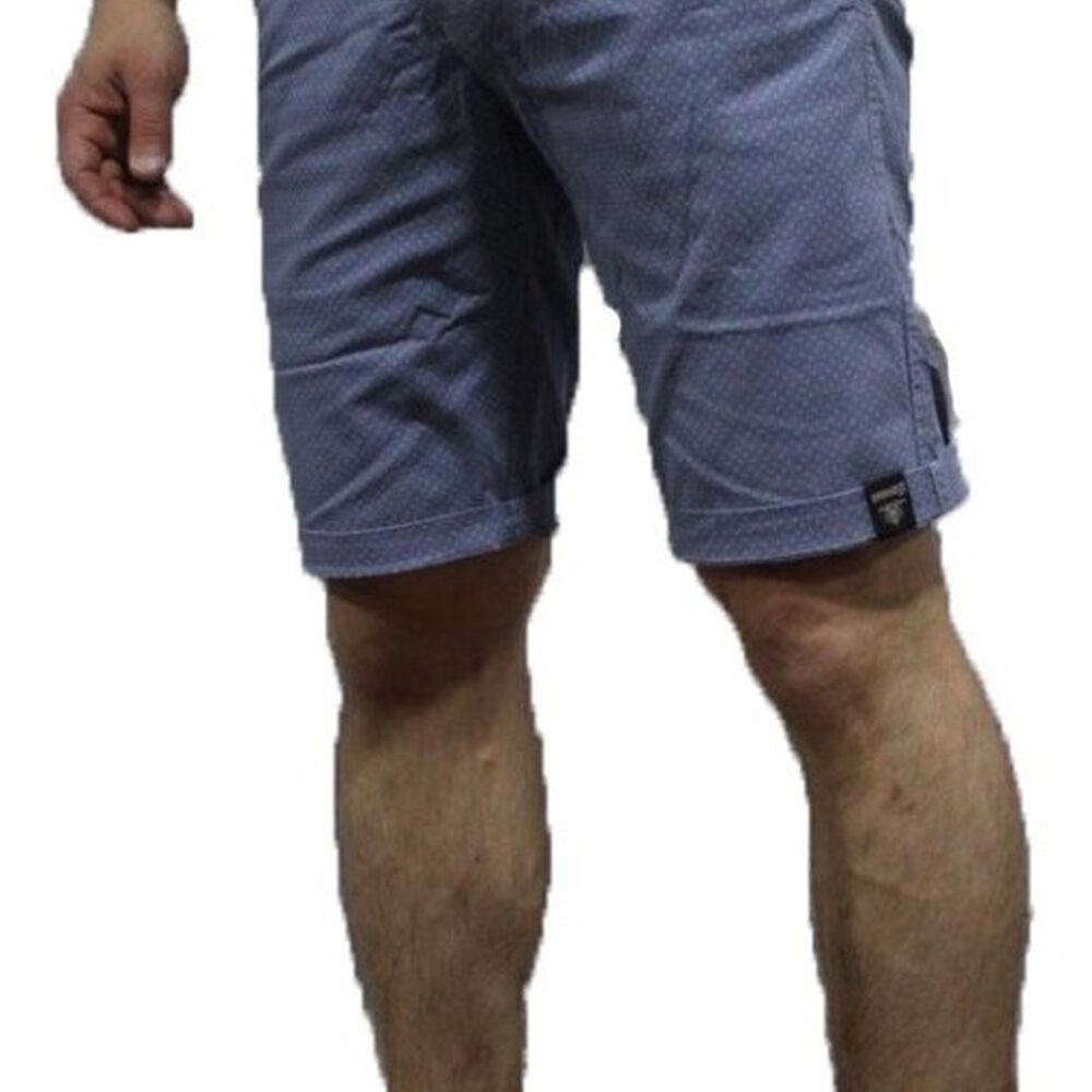 Bermuda Elasticada Slim Fit Celeste Con Diseño image number 0.0