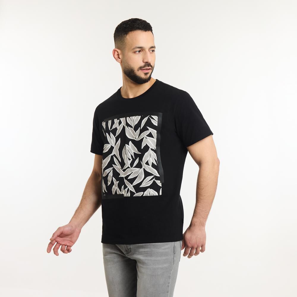 Polera Estampada Manga Corta Cuello Redondo Hombre Az Black image number 2.0