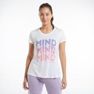 Polera Deportiva Estampado Frontal Manga Corta Mujer Wetland