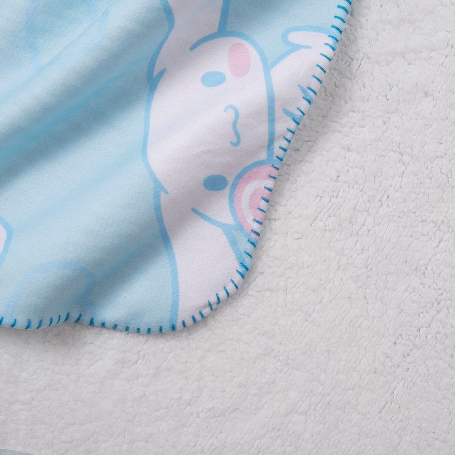 Manta Polar Sherpa 127x152 Cms Cinnamoroll image number 1.0