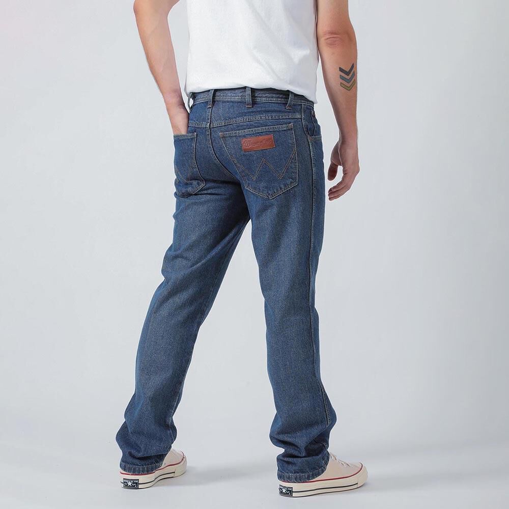 Jeans Tiro Medio Regular Fit Hombre Wrangler image number 1.0