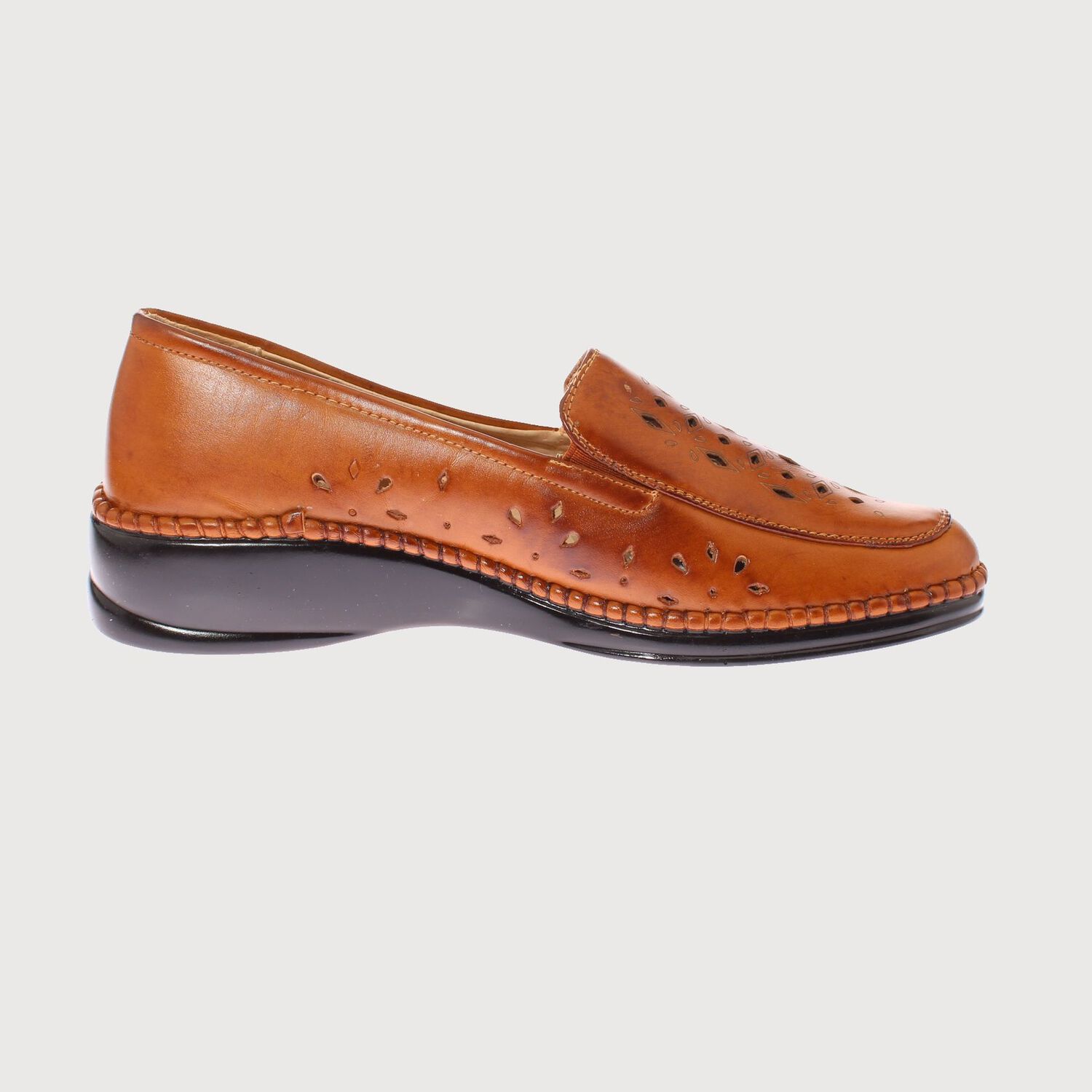 Mocas&iacute;n Tostado Marche Art. 5l00504251tan image number 3.0