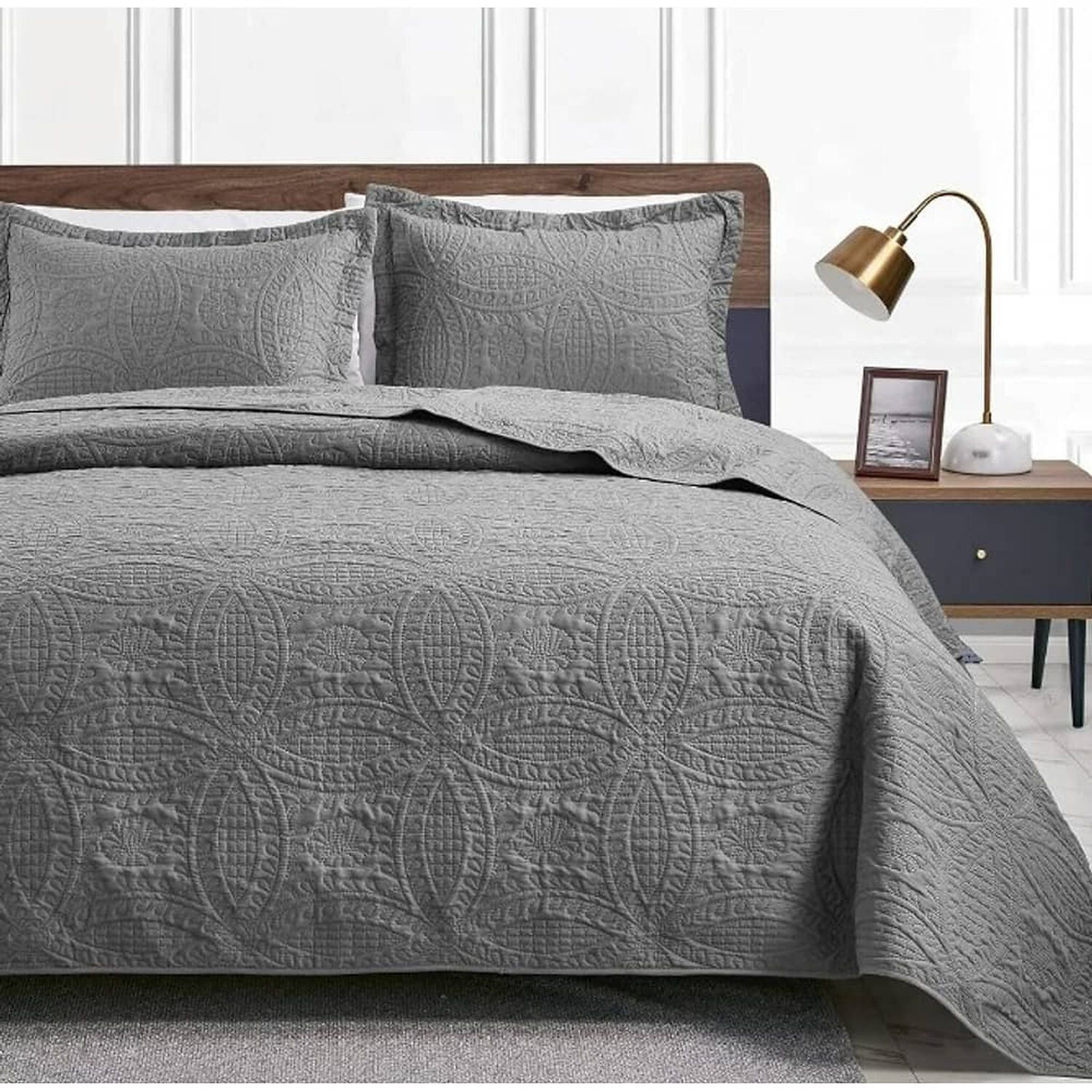 Cubrecama Quilt Reversible 264x228cm King + 2 Funda Almohada Gris image number 2.0