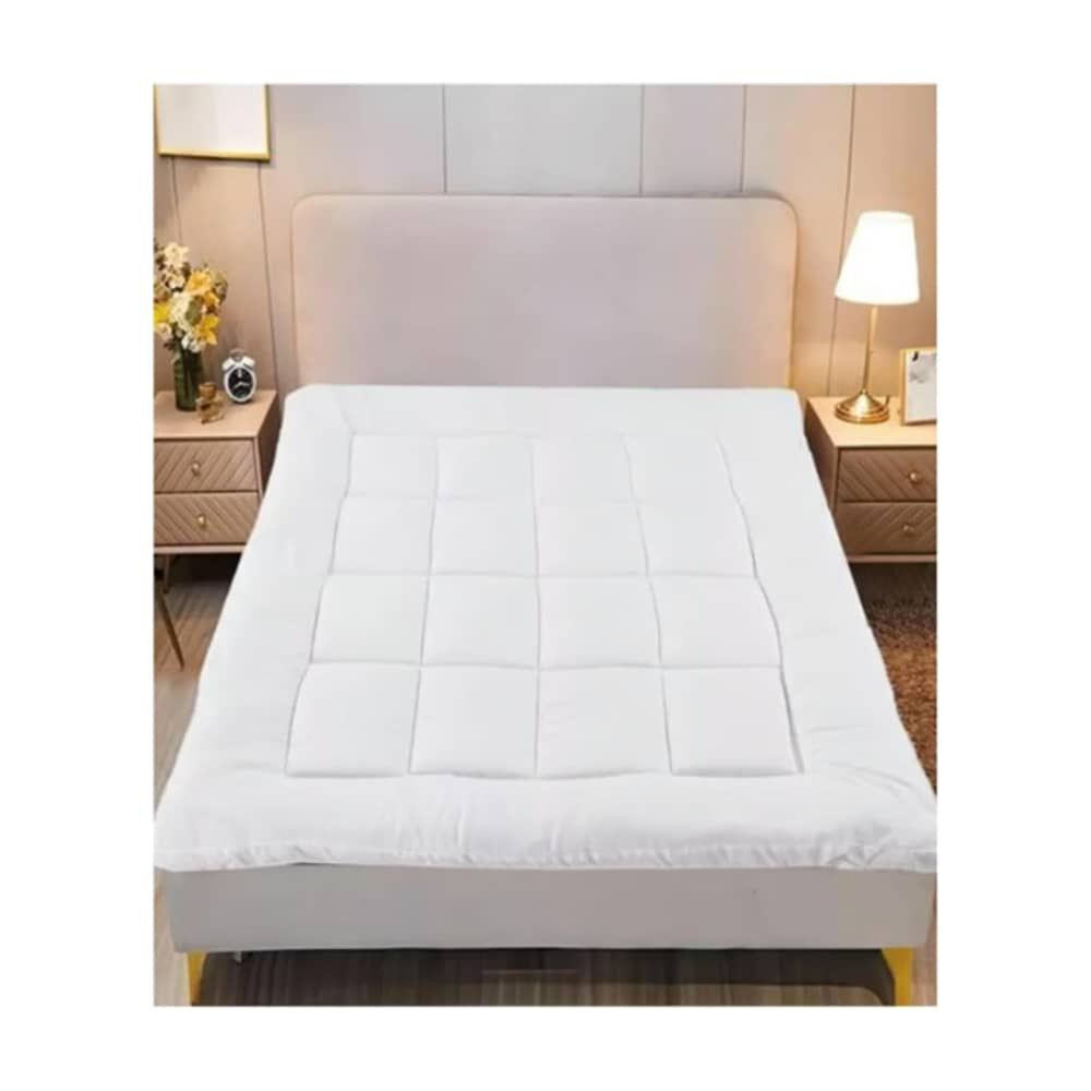 Cubrecolch&oacute;n Ultragrueso Acolchado / 2 Plazas + Fundas image number 1.0