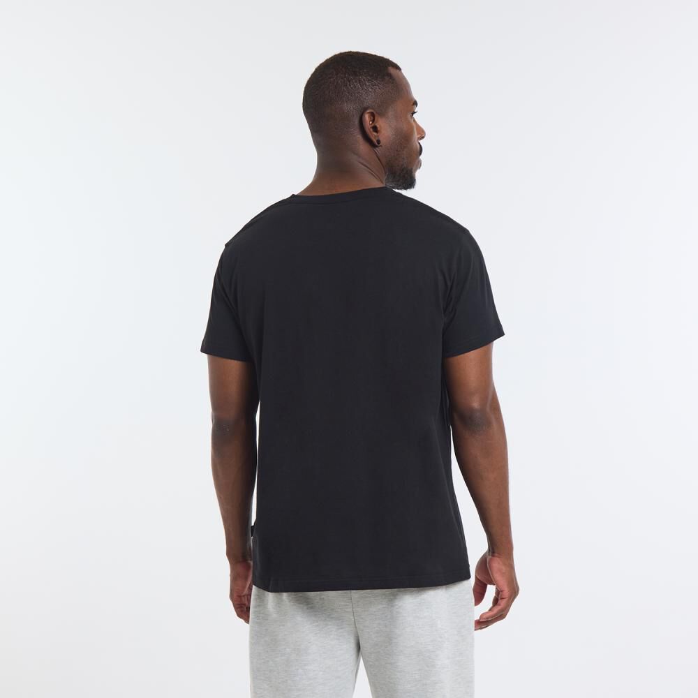 Polera Deportiva Estampada Manga Corta Cuello Redondo Hombre Wetland image number 3.0