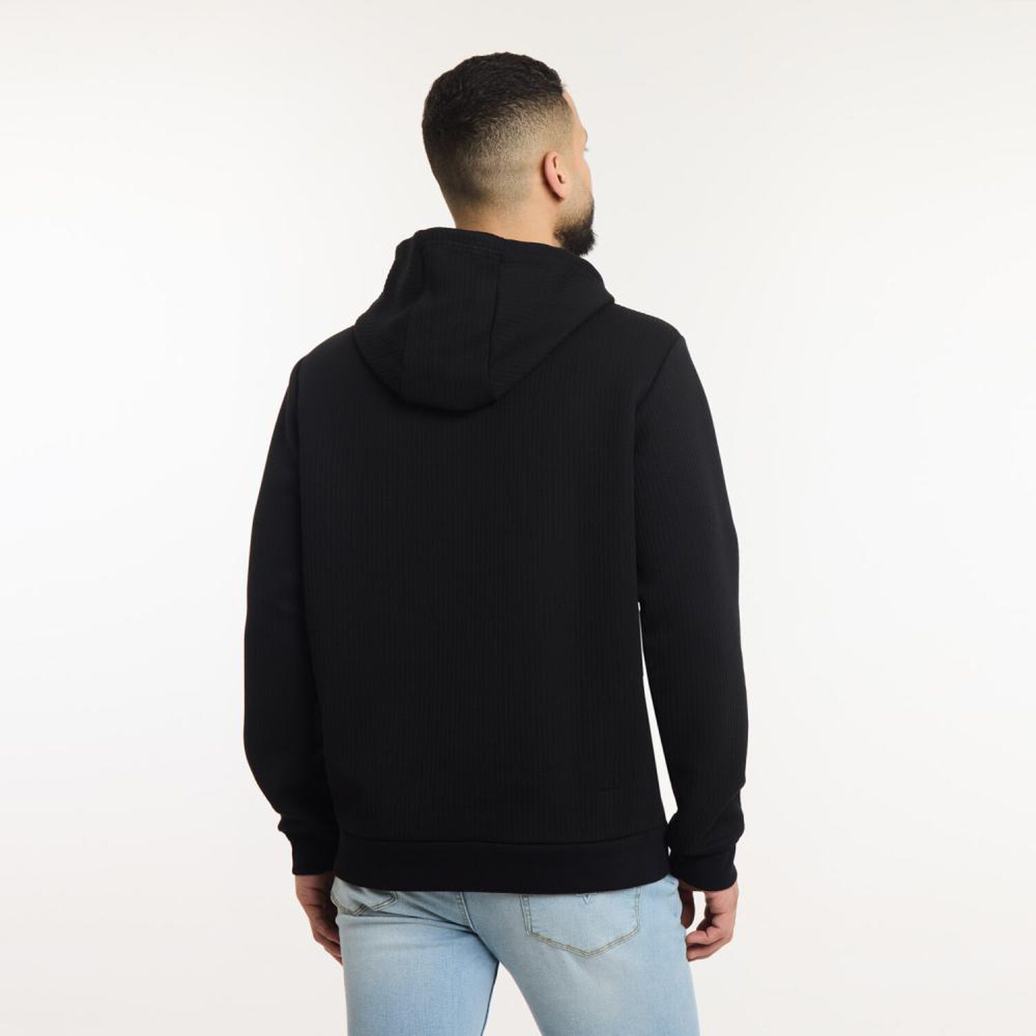 Poler&oacute;n Liso Cuello Redondo Con Capucha Hombre Az Black image number 3.0