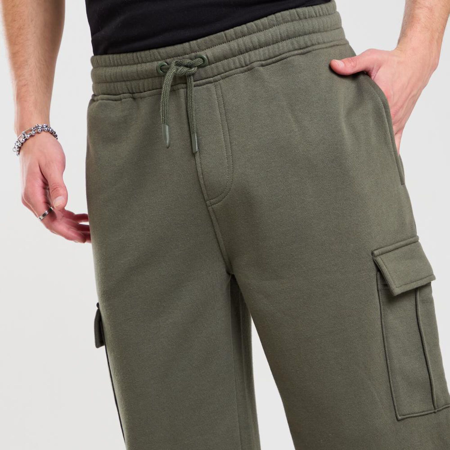 Pantal&oacute;n Cargo Tiro Medio Slim Hombre Skuad image number 4.0