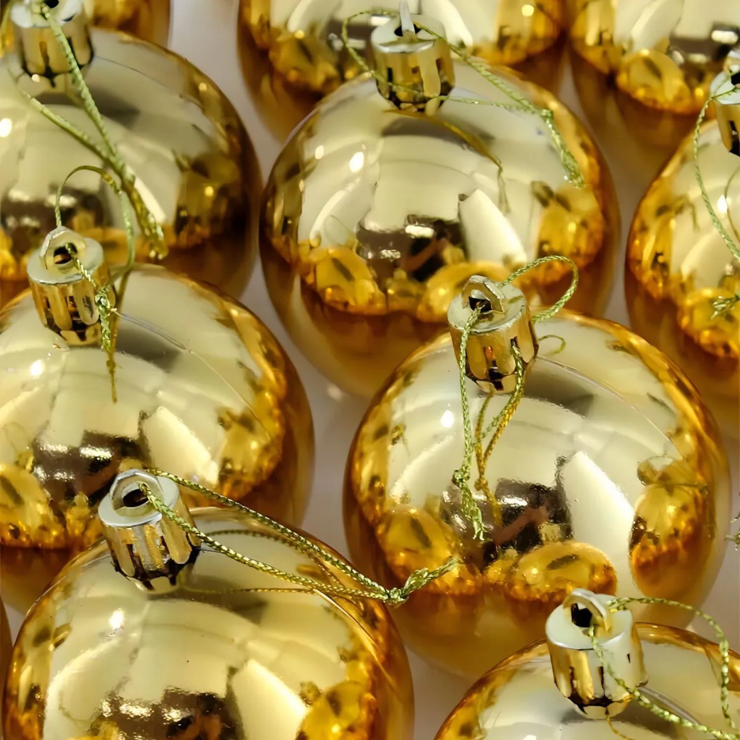 6 Esferas Navide&ntilde;as Bambalinas Adorno 8cm Dorado Decoracion image number 2.0