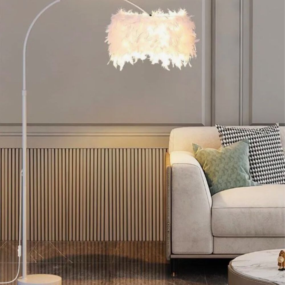 L&aacute;mpara De Pie Alta image number 0.0