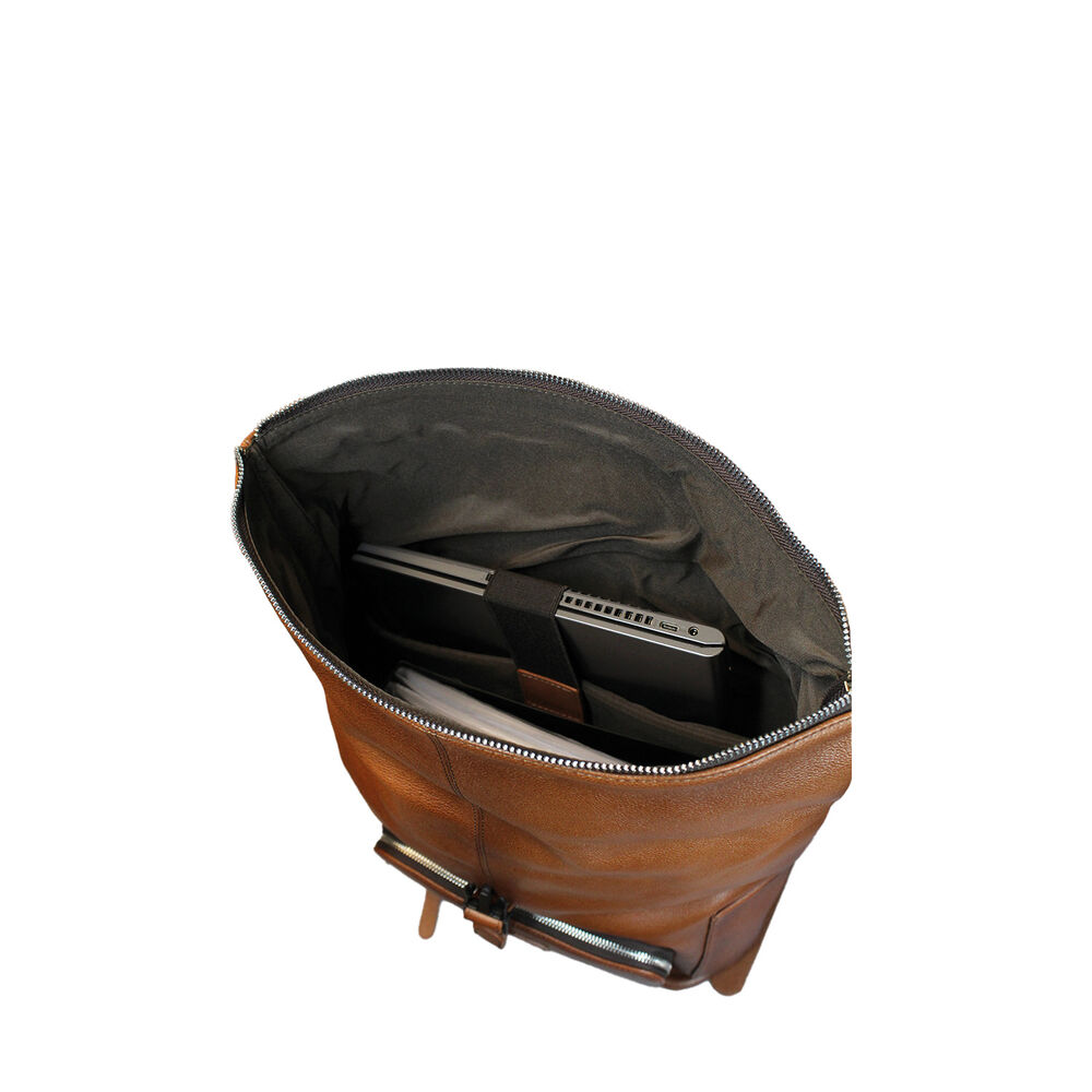 Mochila Belfast Craftmen 100% Cuero image number 5.0