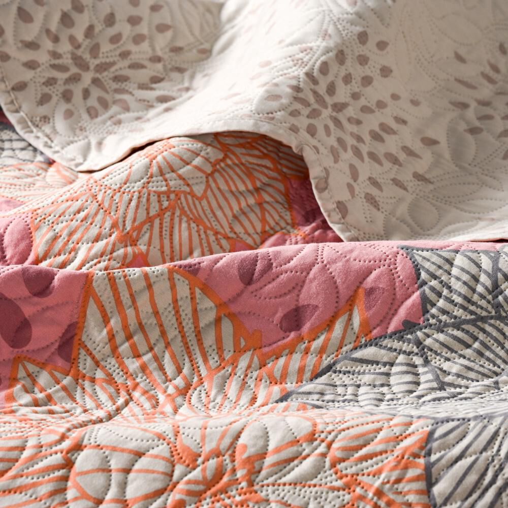 Quilt American Family By Cannon Sirisen / 2 Plazas image number 2.0